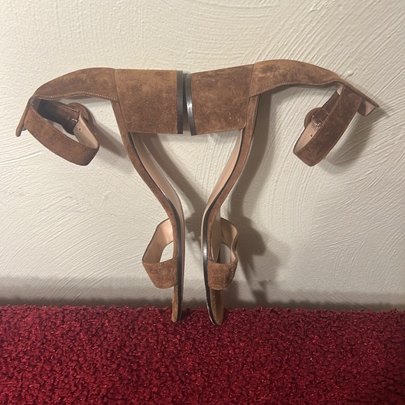 Gianvito Rossi Versilia 60 Sandals Tan Suede sz 9 - Picture 12 of 16